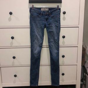 size 00 blue low rise jeans